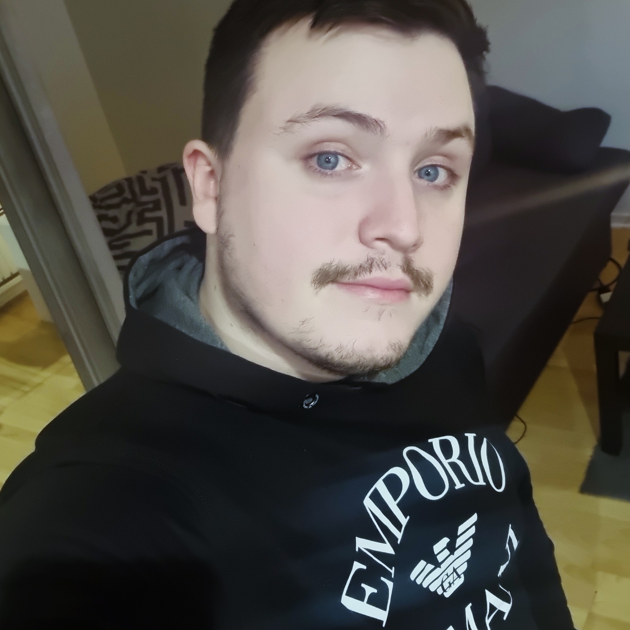 Profil de Charles-edmond, 27 ans, Annonce Gay à Tingwick