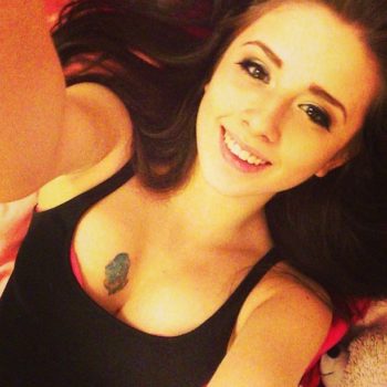 Profil de Thanais, 28 ans, Annonce Gay à Rivière-Éternité