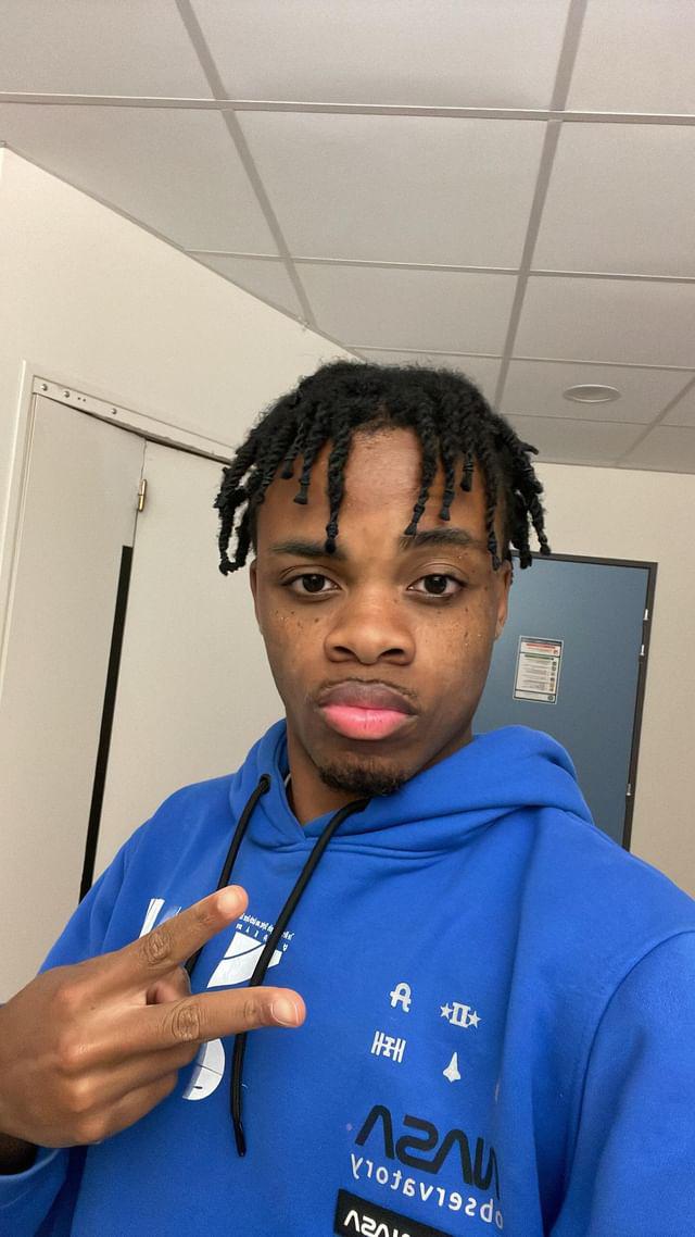 Profil de Tyson, 19 ans, Annonce Gay à Kugaaruk