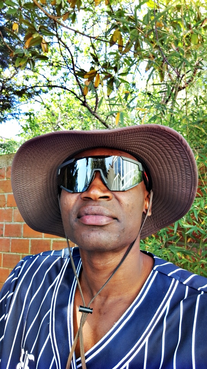 Profil de Jacquit, 31 ans, Annonce Gay à Chapeau