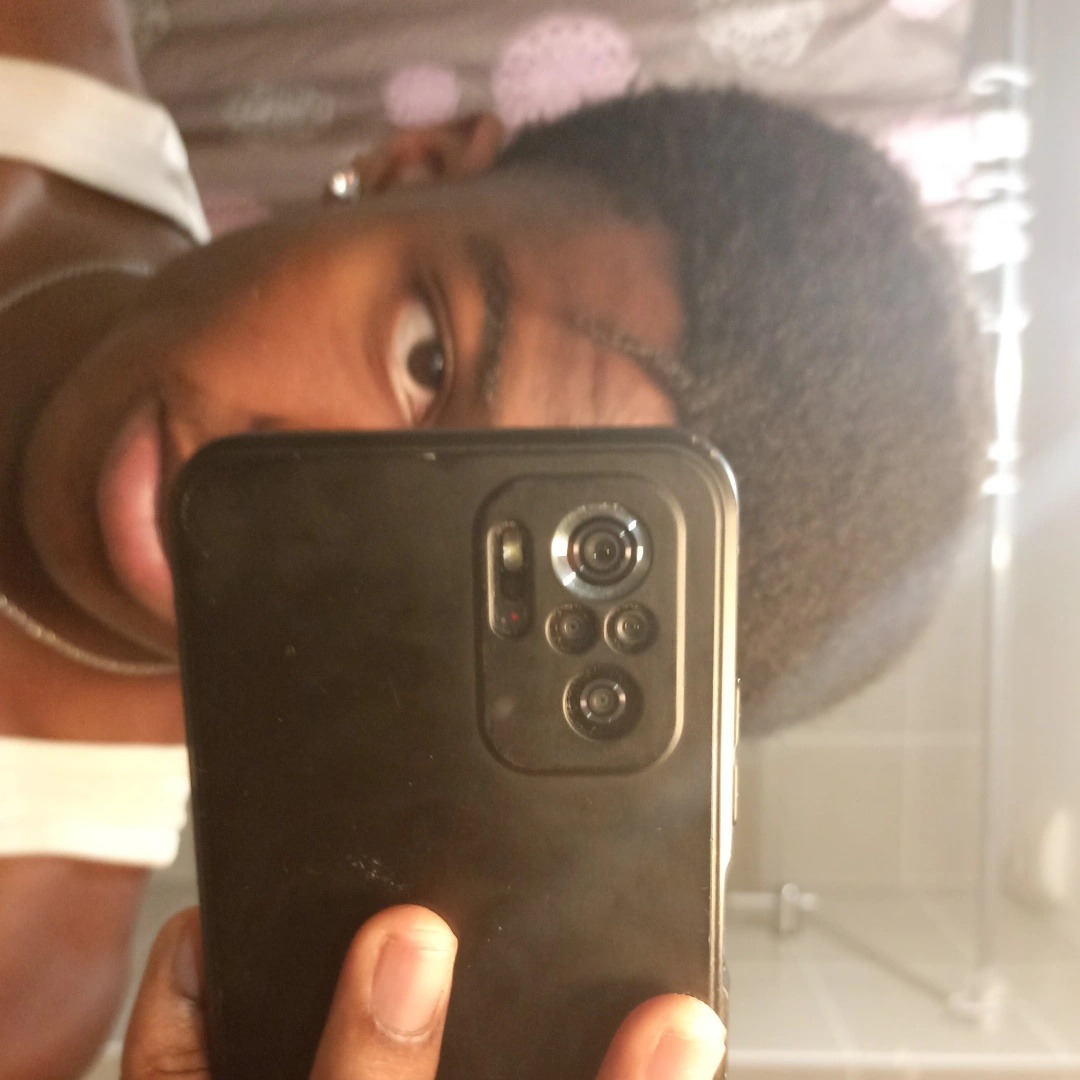 Profil de Atem, 22 ans, Annonce Gay à Asbestos