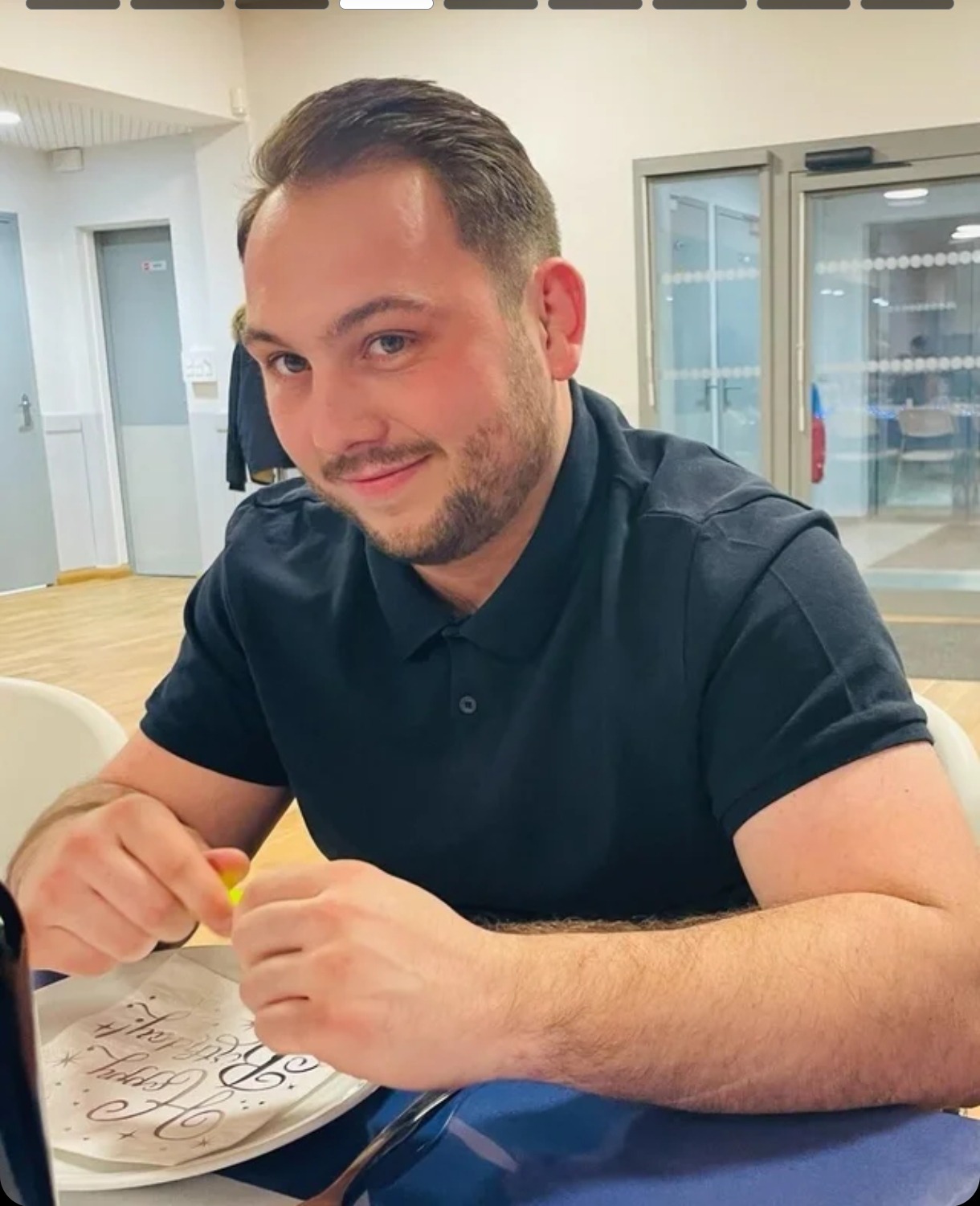 Profil de Jounaid, 29 ans, Annonce Gay à Carmangay