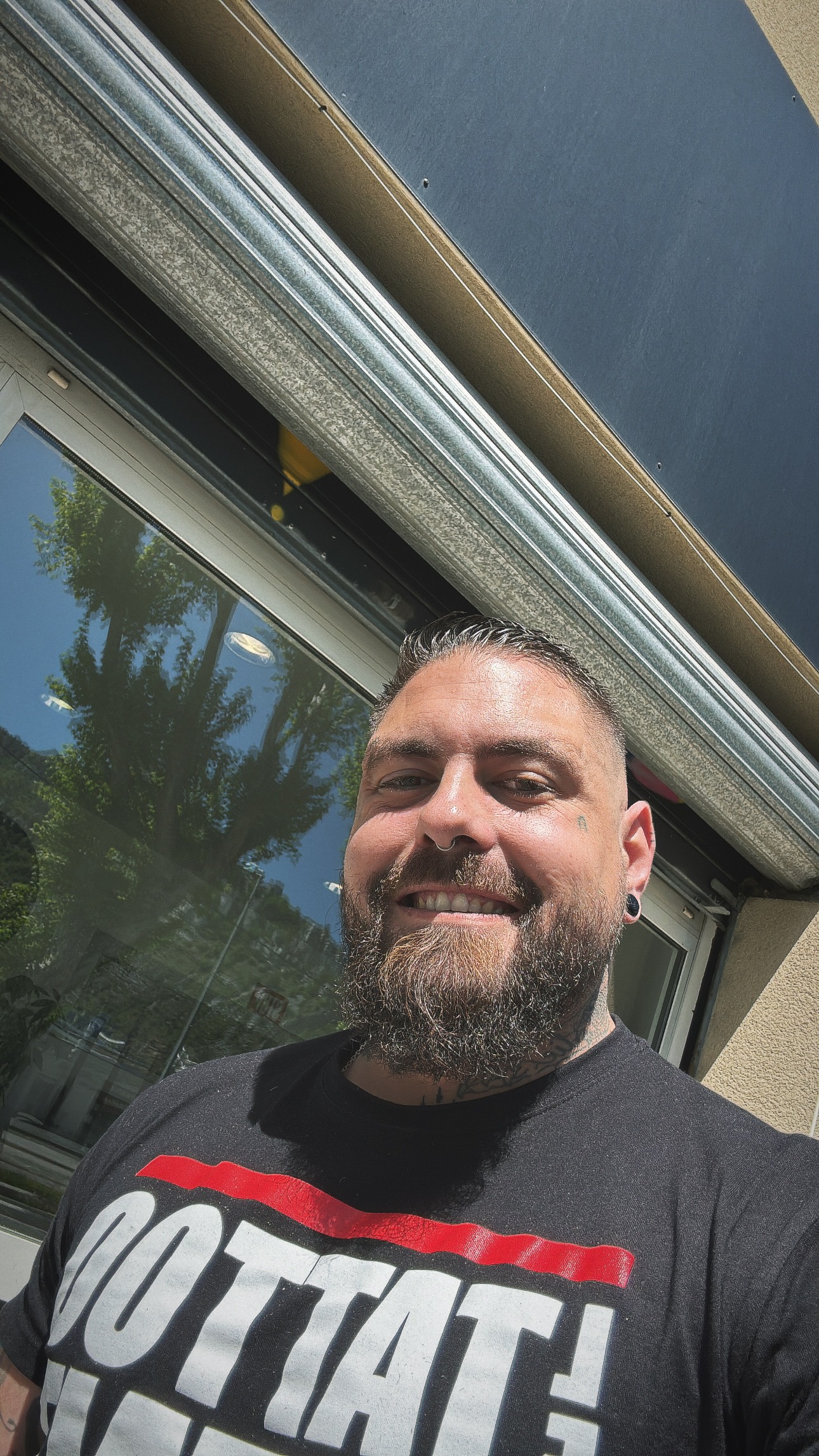 Profil de Ouahib, 34 ans, Annonce Gay à Winnipeg
