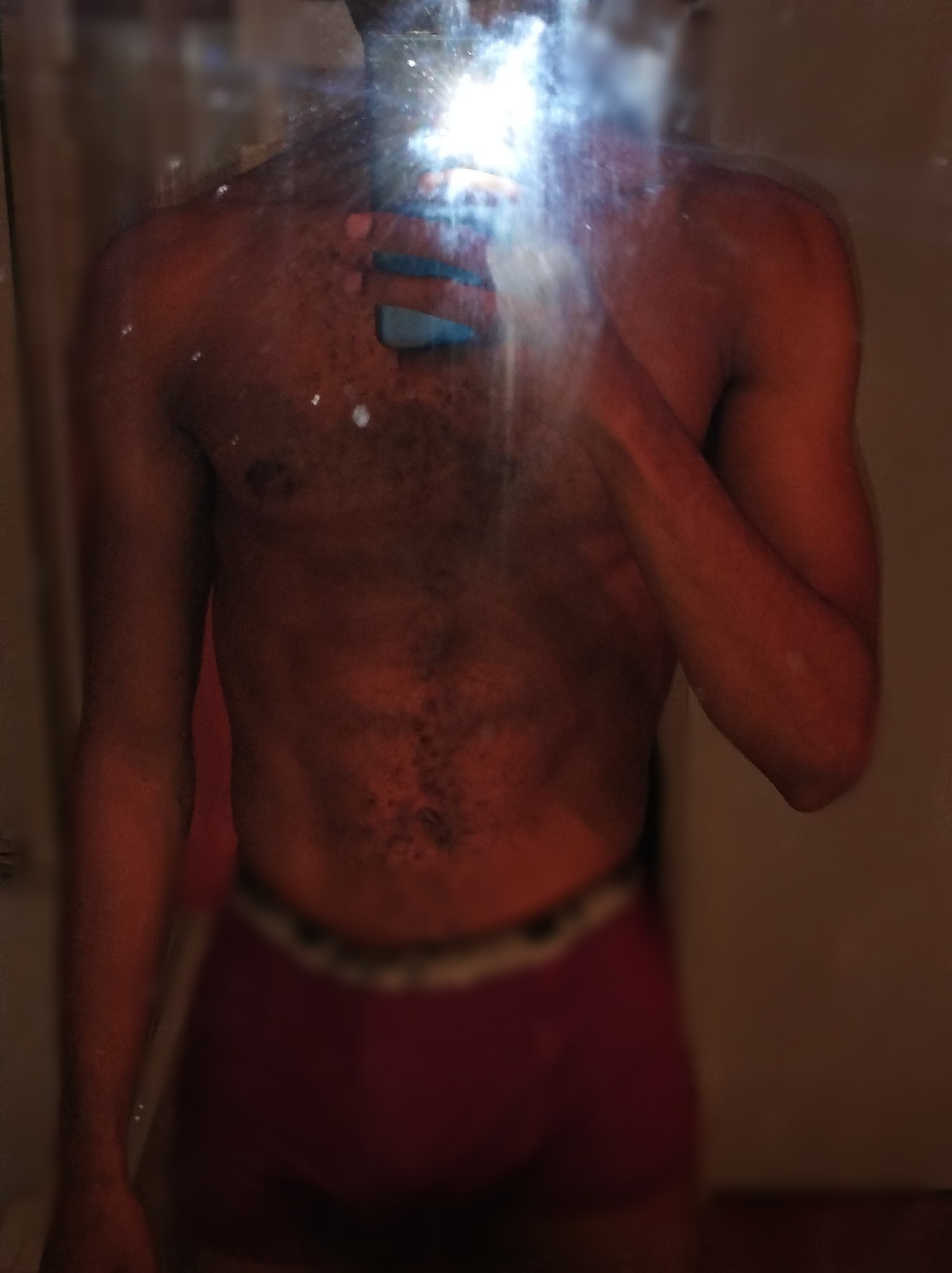 Profil de Eloim, 27 ans, Annonce Gay à La Motte