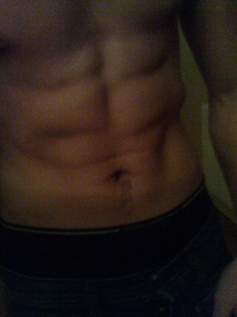 Profil de Elyane, 23 ans, Annonce Gay à Bruderheim