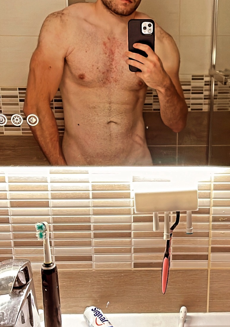 Profil de Anthone, 23 ans, Annonce Gay à Davidson