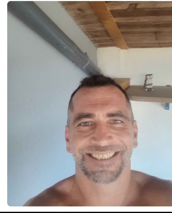 Profil de Najem, 45 ans, Annonce Gay à Alberta Beach