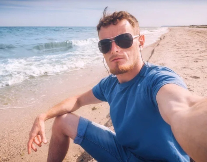 Profil de Vitali, 39 ans, Annonce Gay à Saint-Julien