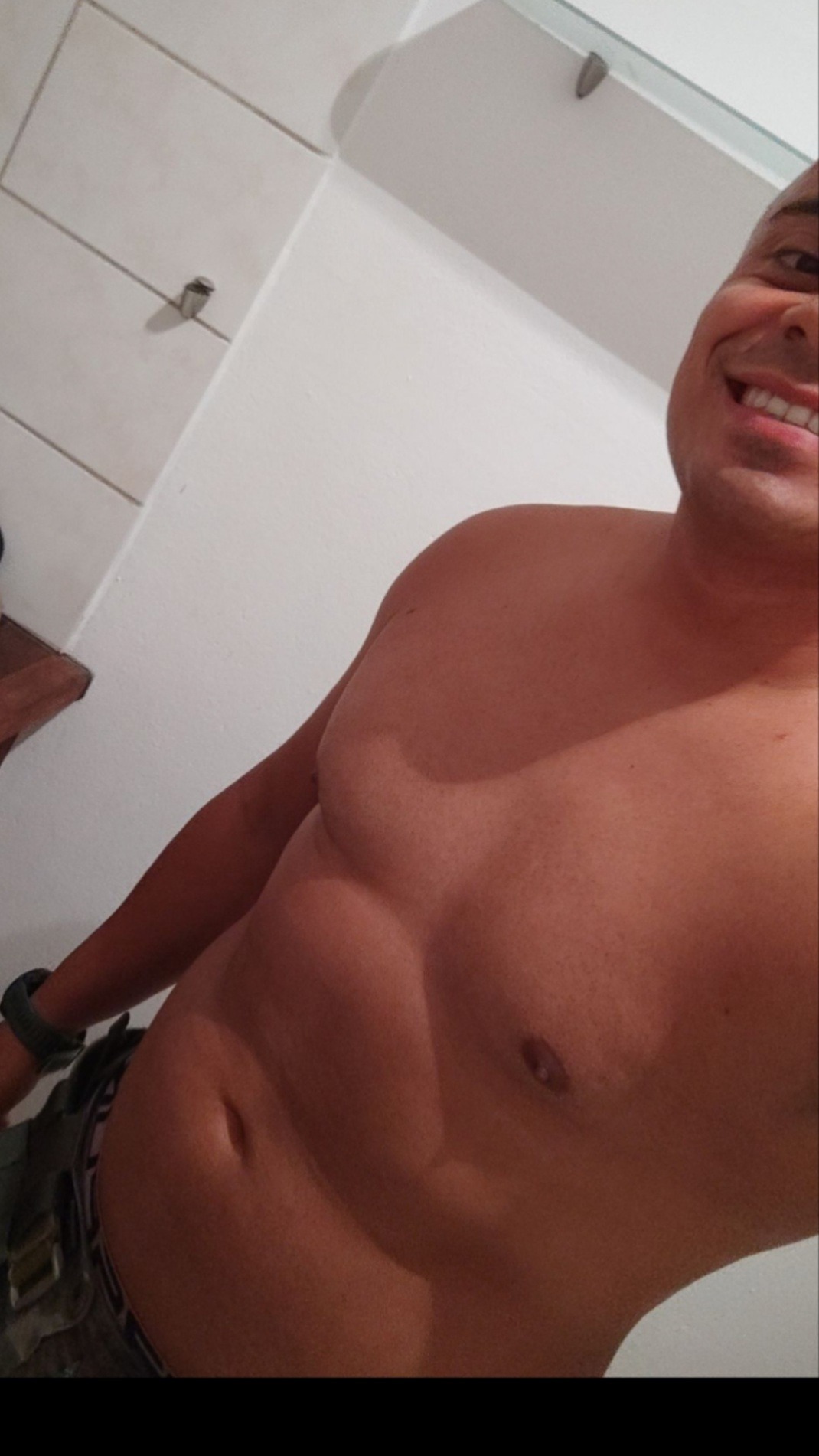 Profil de Bulut, 31 ans, Annonce Gay à Two Hills