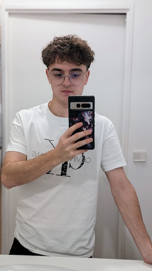 Profil de Zadig, 23 ans, Annonce Gay à Red Deer