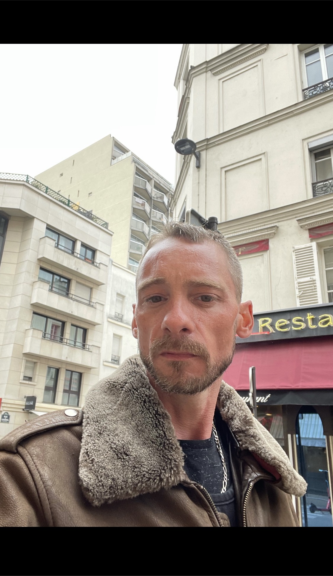 Profil de Mouner, 38 ans, Annonce Gay à Veteran