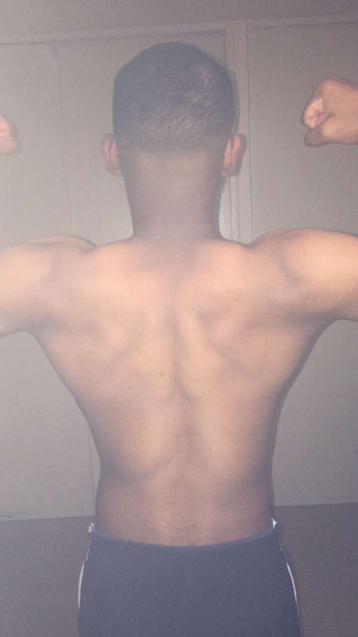 Profil de Yohanan, 20 ans, Annonce Gay à Lake Lenore