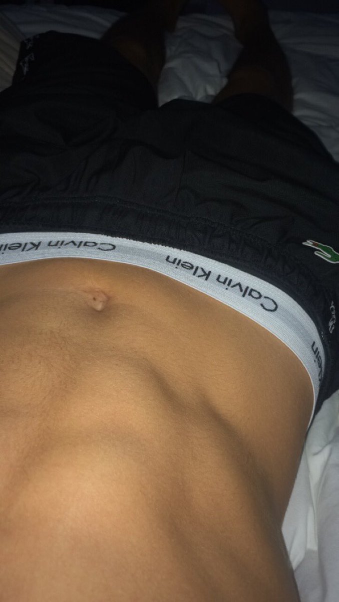 Profil de Allaoua, 25 ans, Annonce Gay à Windsor