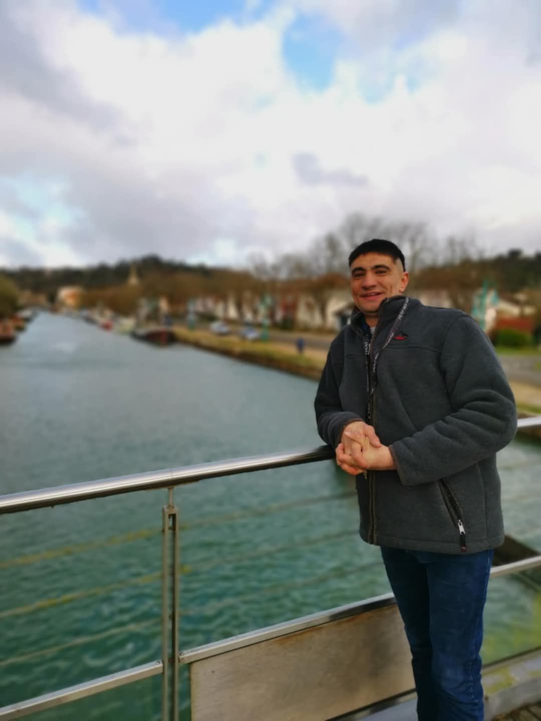 Profil de Mihran, 36 ans, Annonce Gay à Strathmore