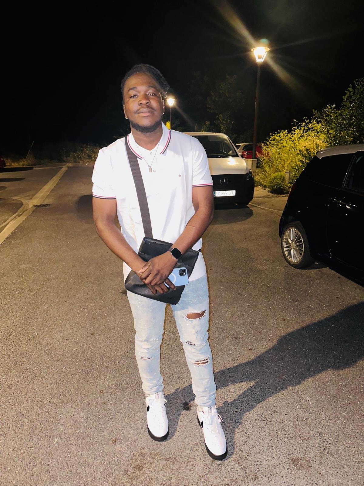 Profil de Aïssa, 23 ans, Annonce Gay à Esterhazy