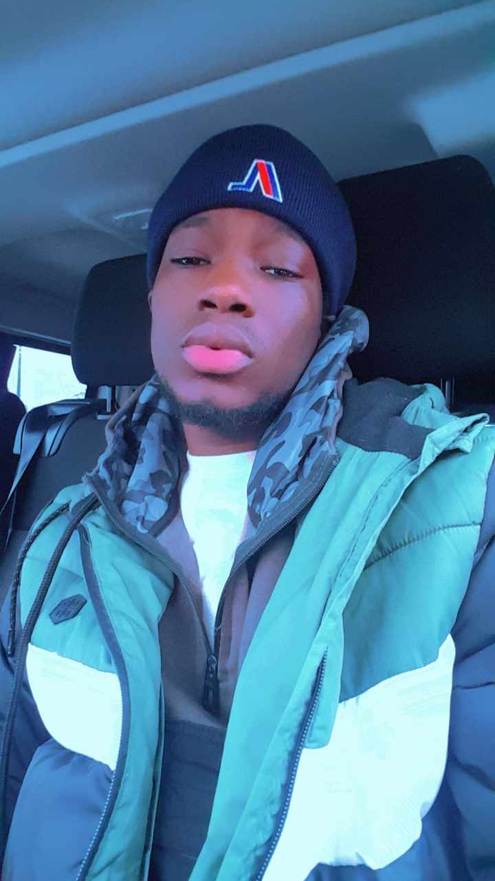 Profil de Aines, 25 ans, Annonce Gay à Heisler