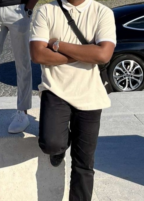 Profil de Nicaise, 24 ans, Annonce Gay à MacGregor