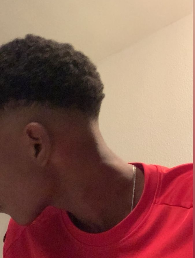 Profil de Daly, 23 ans, Annonce Gay à Longue-Rive