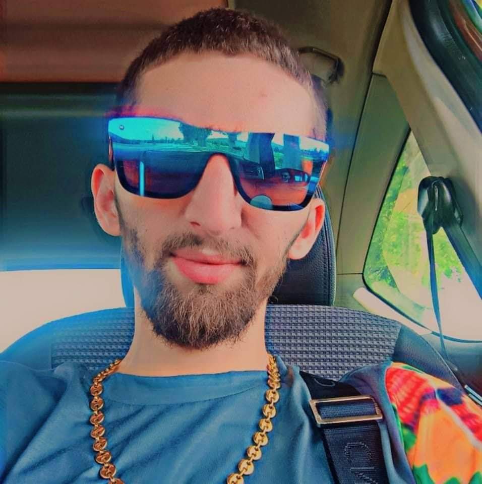 Profil de Waldemar, 28 ans, Annonce Gay à Saint-Albert