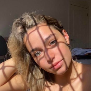 Profil de Mirta, 23 ans, Annonce Gay à Neuville