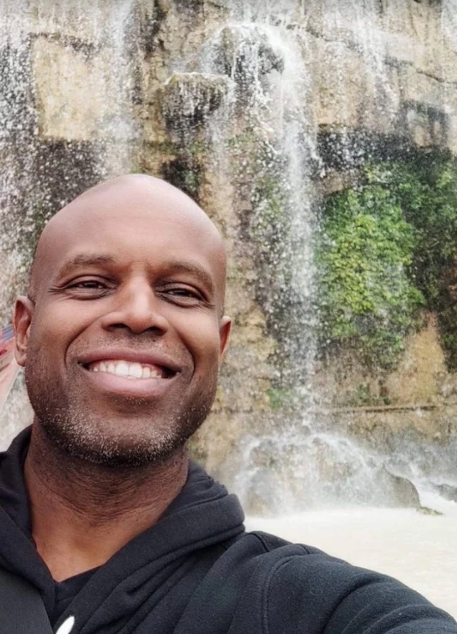 Profil de Yahaya, 46 ans, Annonce Gay à Hébertville