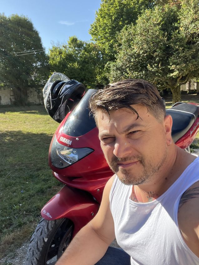 Profil de Efisio, 42 ans, Annonce Gay à Bécancour