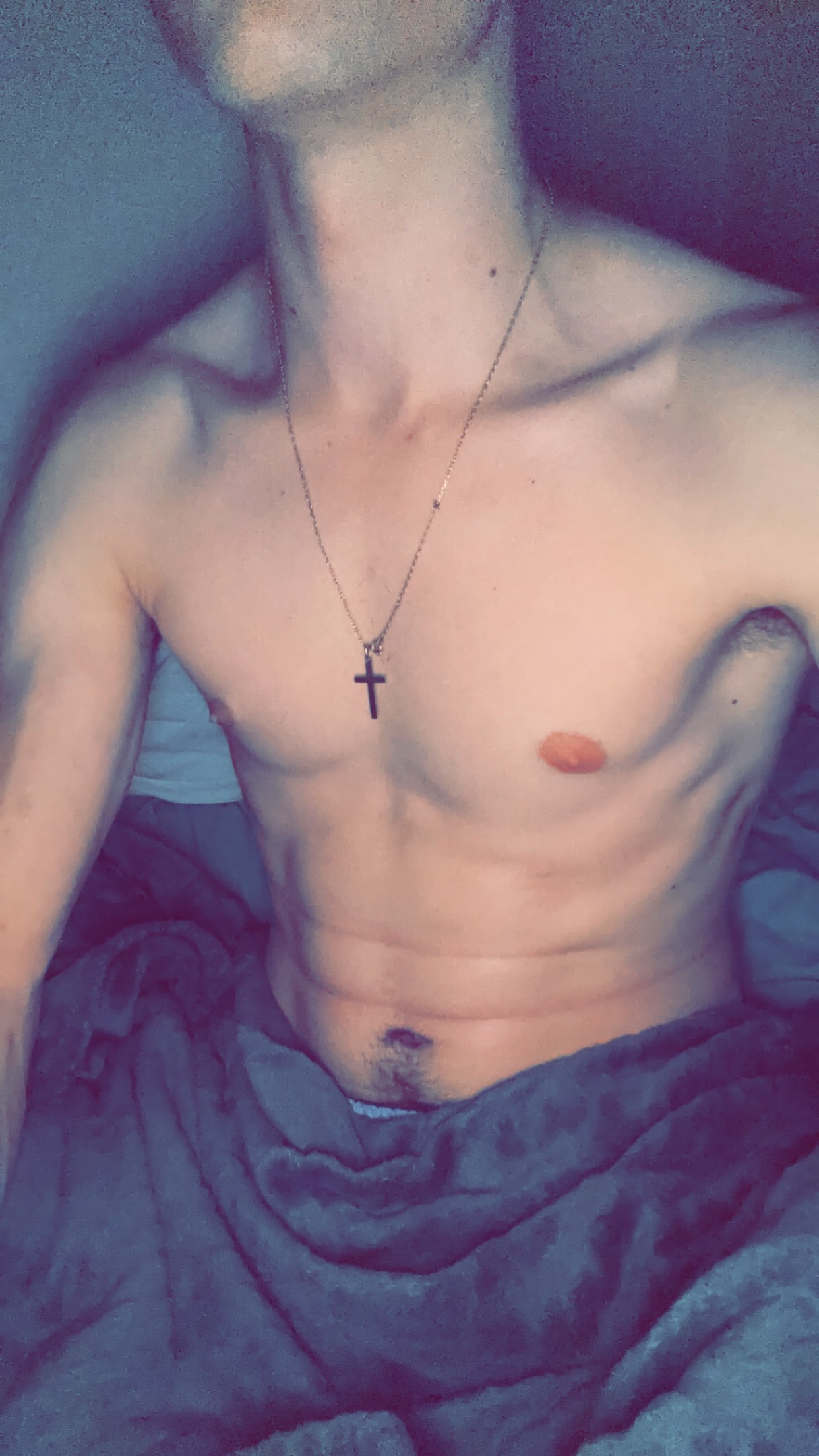 Profil de Aurelio, 27 ans, Annonce Gay à Bladworth