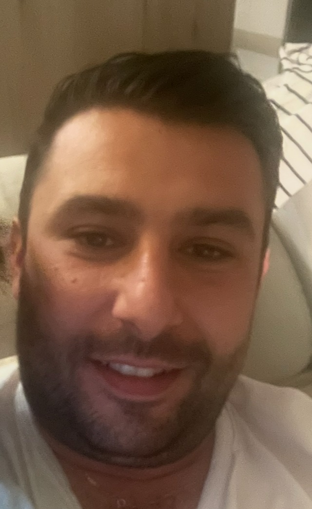 Profil de Slavko, 37 ans, Annonce Gay à Penhold