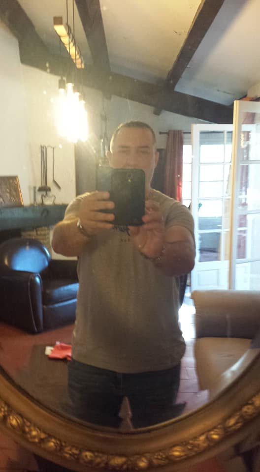 Profil de Darrell, 47 ans, Annonce Gay à Saint-Louis-de-Gonzague