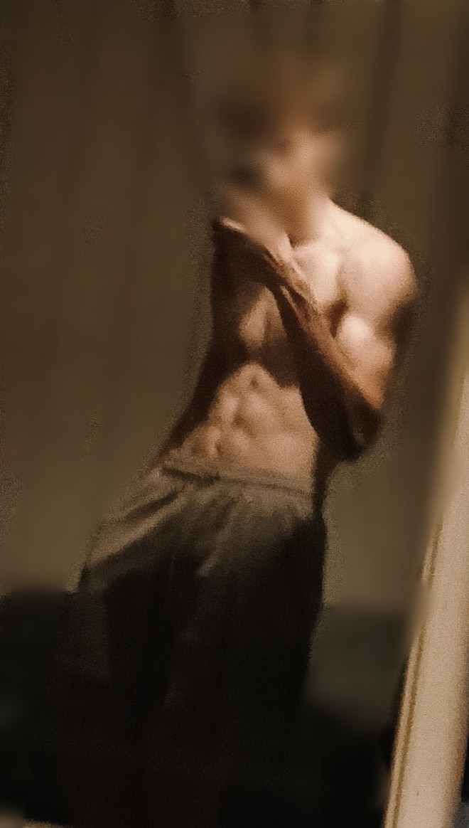 Profil de Erdi, 18 ans, Annonce Gay à Webb