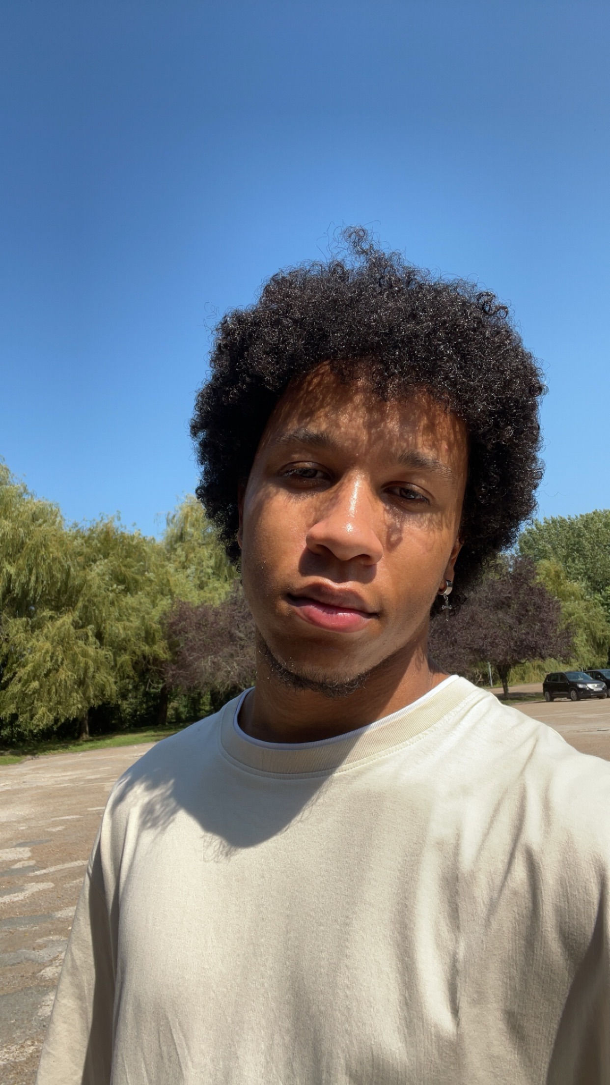 Profil de Medy, 22 ans, Annonce Gay à Macoun