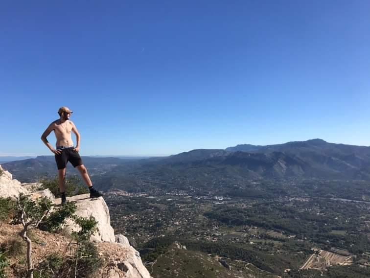 Profil de Cosmo, 26 ans, Annonce Gay à Namur