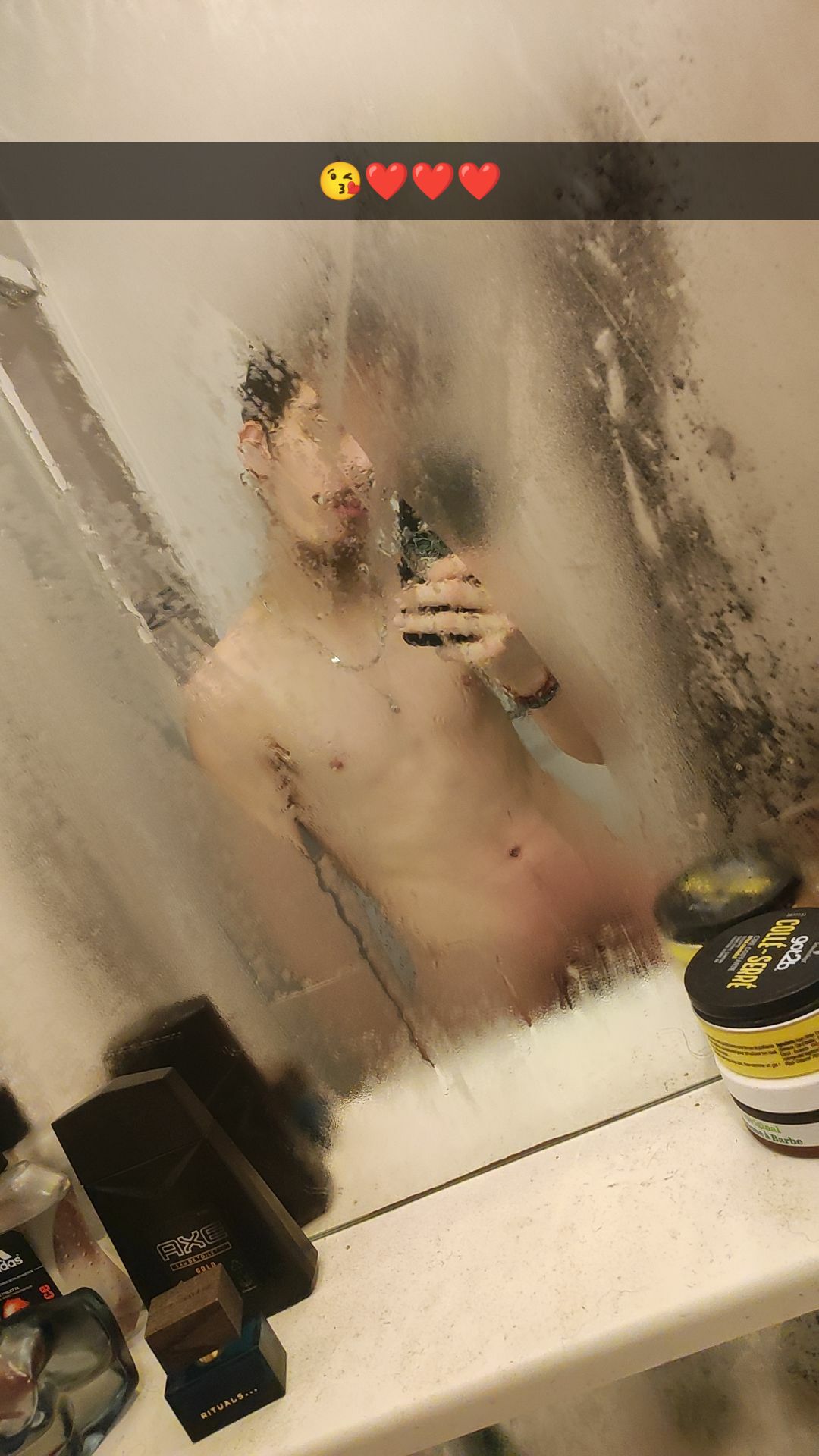 Profil de Jouan, 28 ans, Annonce Gay à Les Éboulements