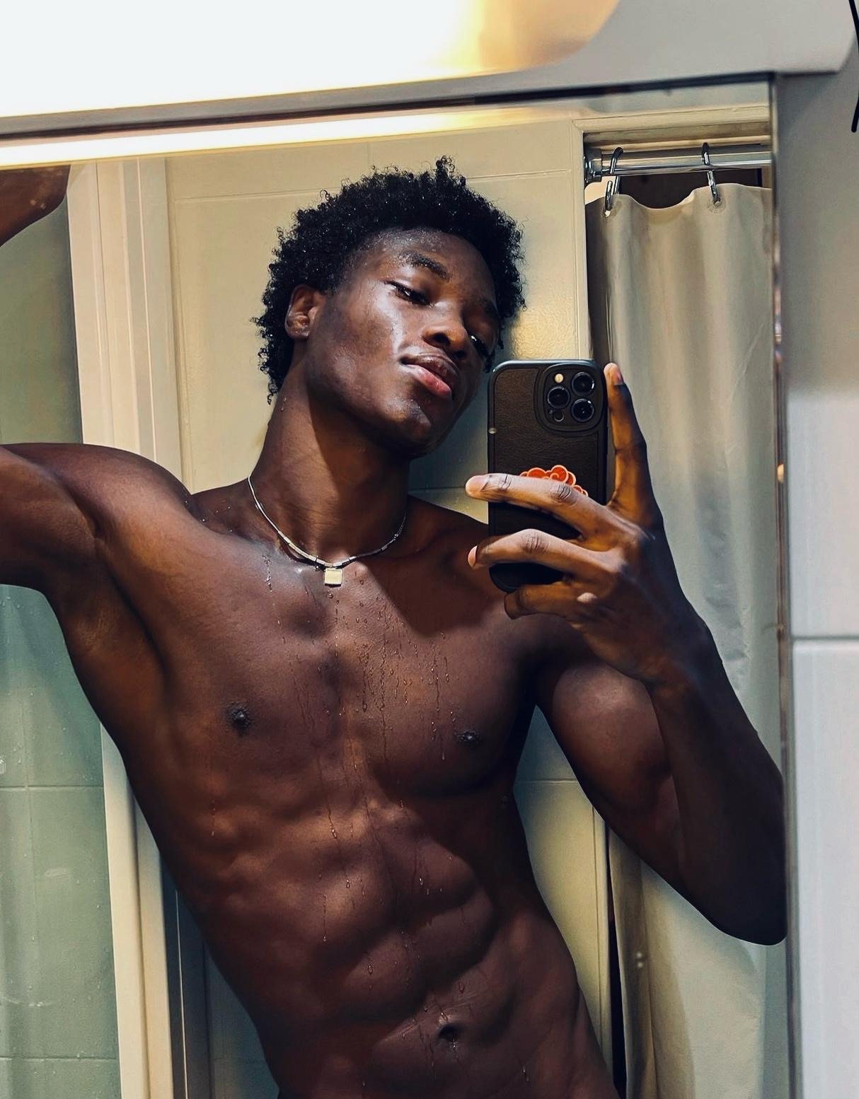 Profil de Hichame, 29 ans, Annonce Gay à Springfield