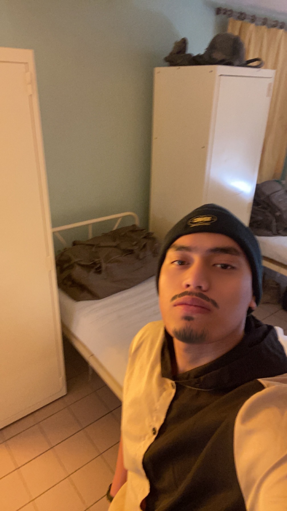 Profil de Eimen, 18 ans, Annonce Gay à Saint-Hubert