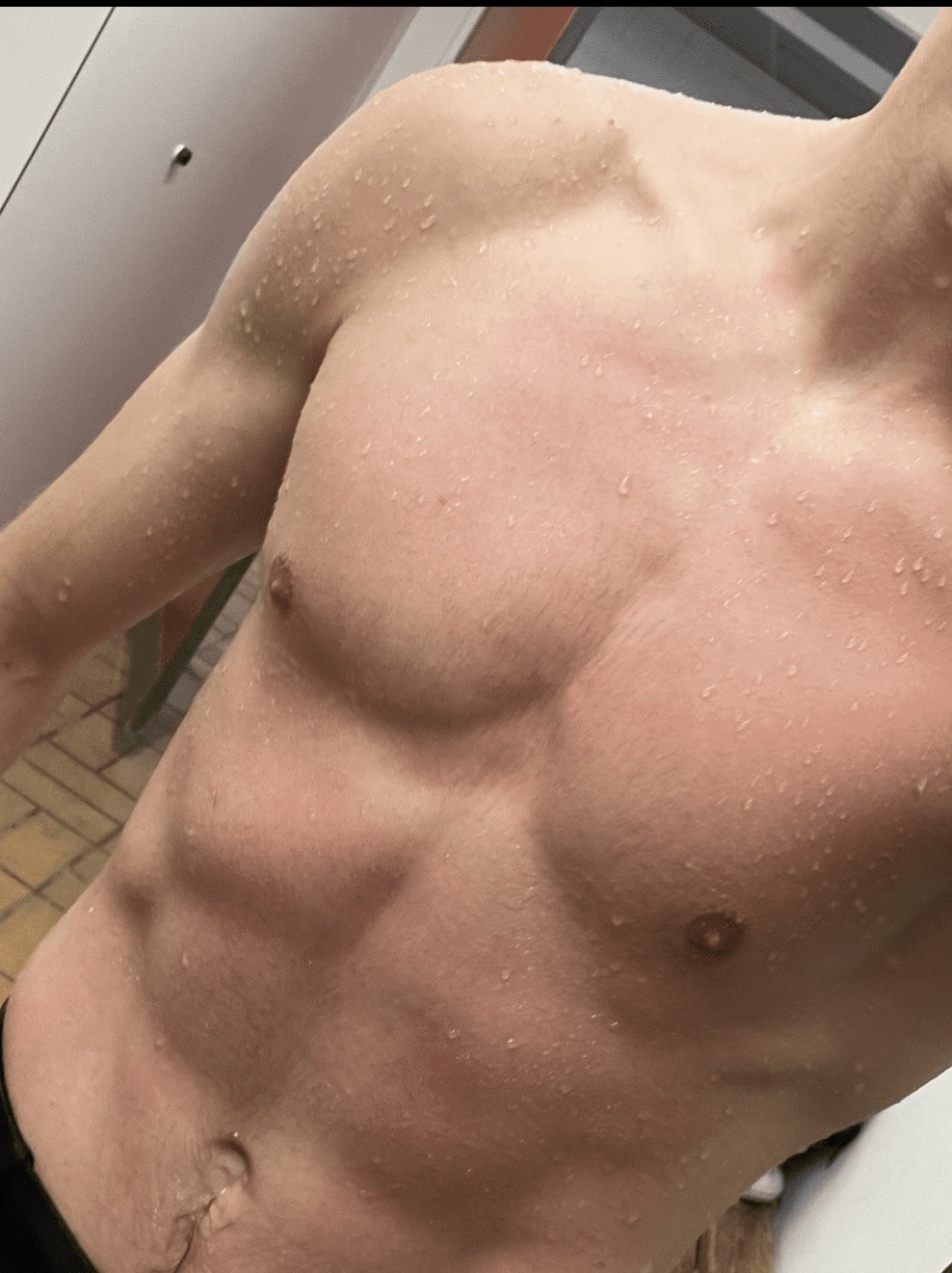 Profil de Norbert, 18 ans, Annonce Gay à Saint-Cuthbert