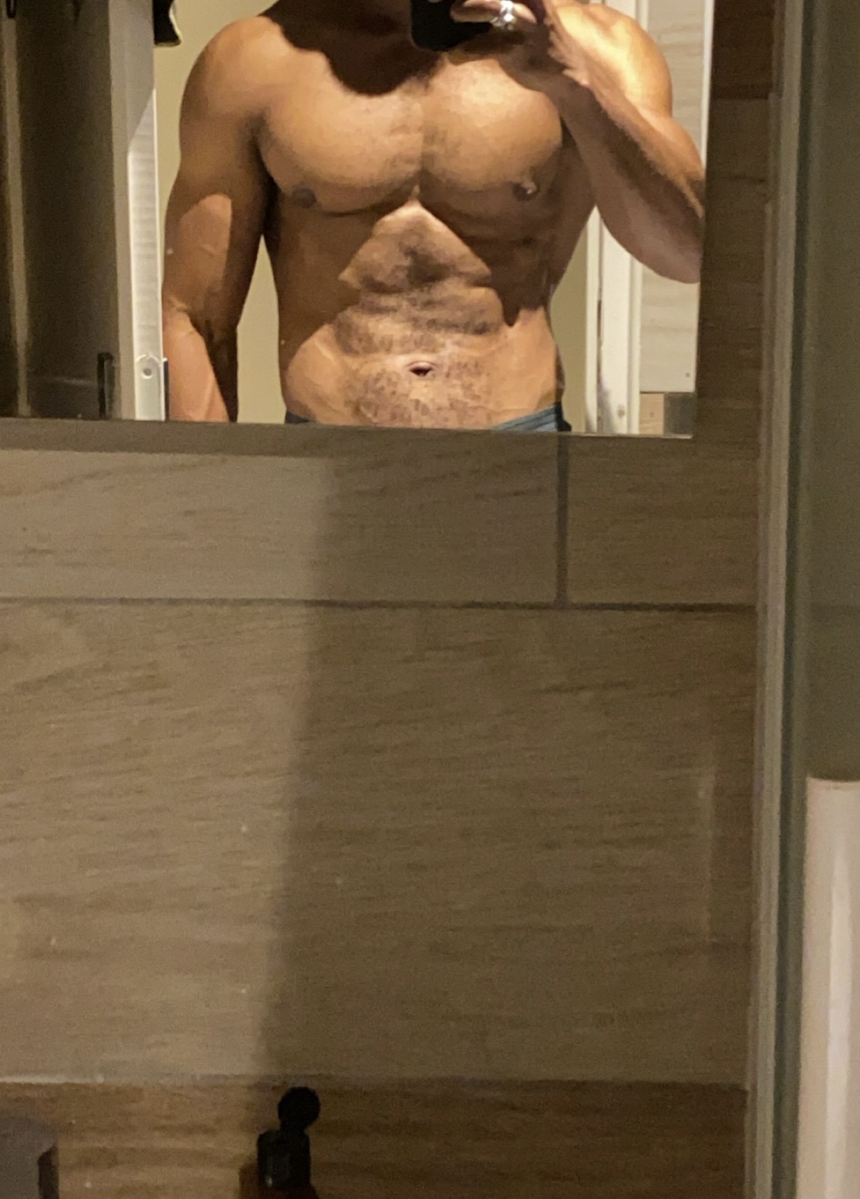 Profil de Félicien, 27 ans, Annonce Gay à Andrew