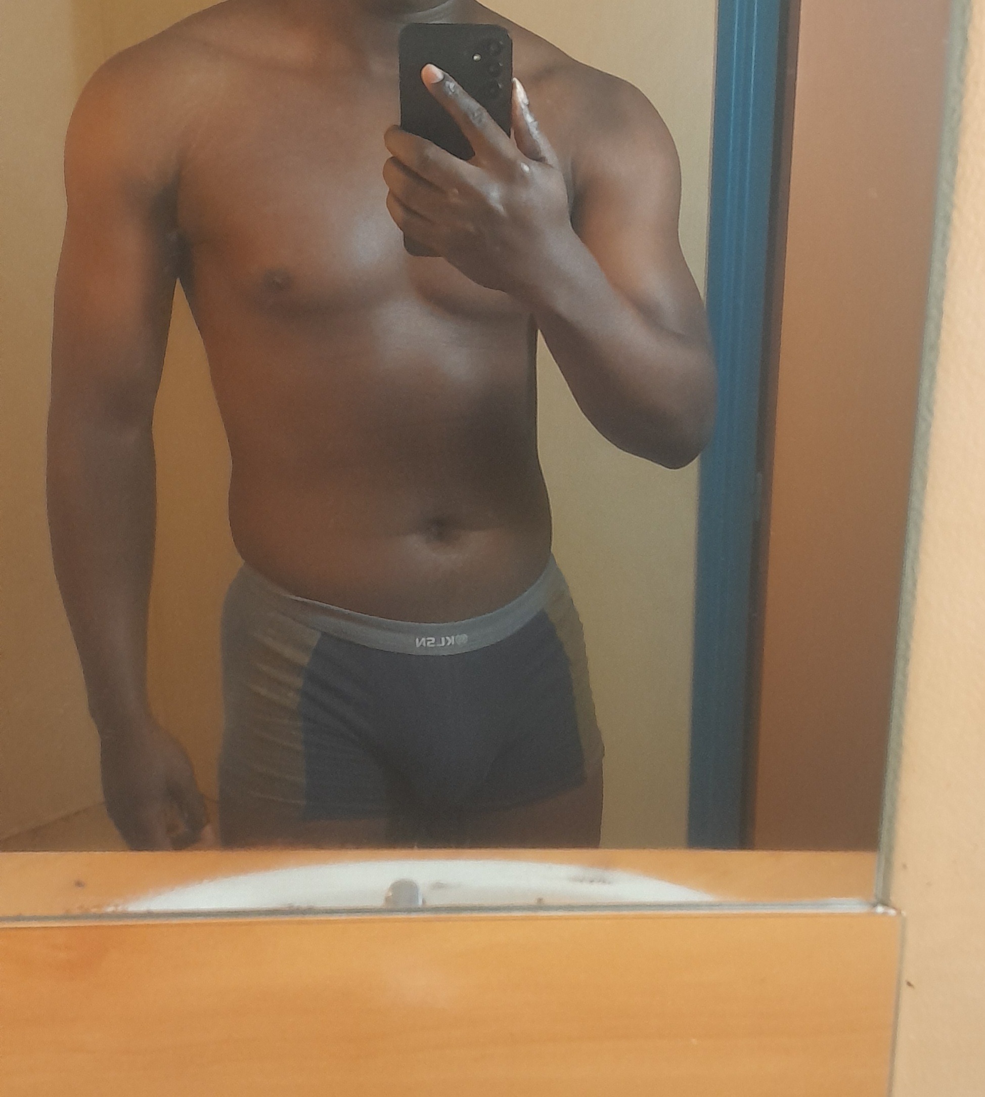 Profil de Drisse, 24 ans, Annonce Gay à Port Hope