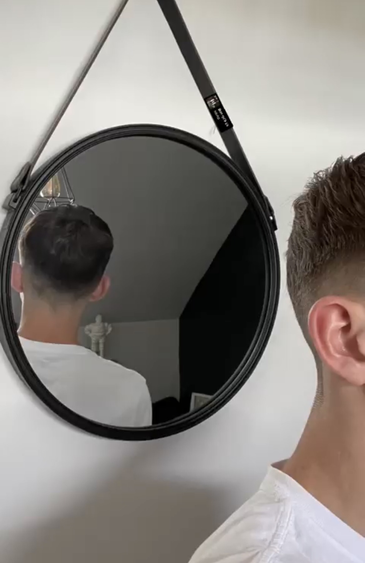 Profil de Villy, 23 ans, Annonce Gay à Lac La Biche