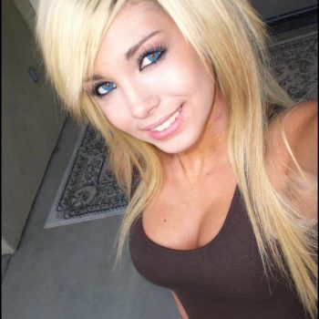 Profil de Fleurina, 27 ans, Annonce Gay à Sainte-Françoise