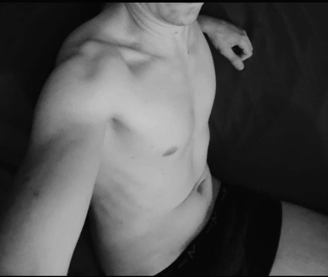 Profil de Titus, 37 ans, Annonce Gay à Estevan