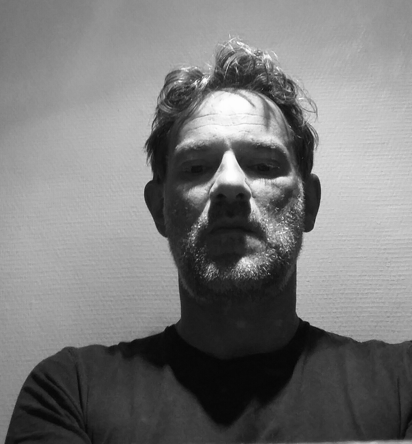 Profil de Aleksi, 55 ans, Annonce Gay à Eyebrow