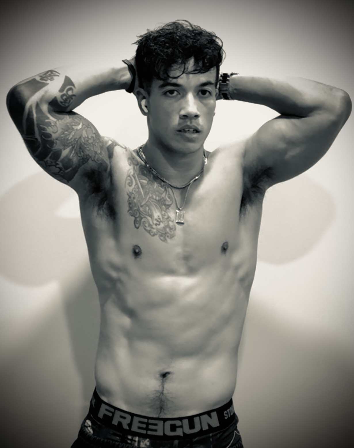 Profil de Conrad, 34 ans, Annonce Gay à Upton