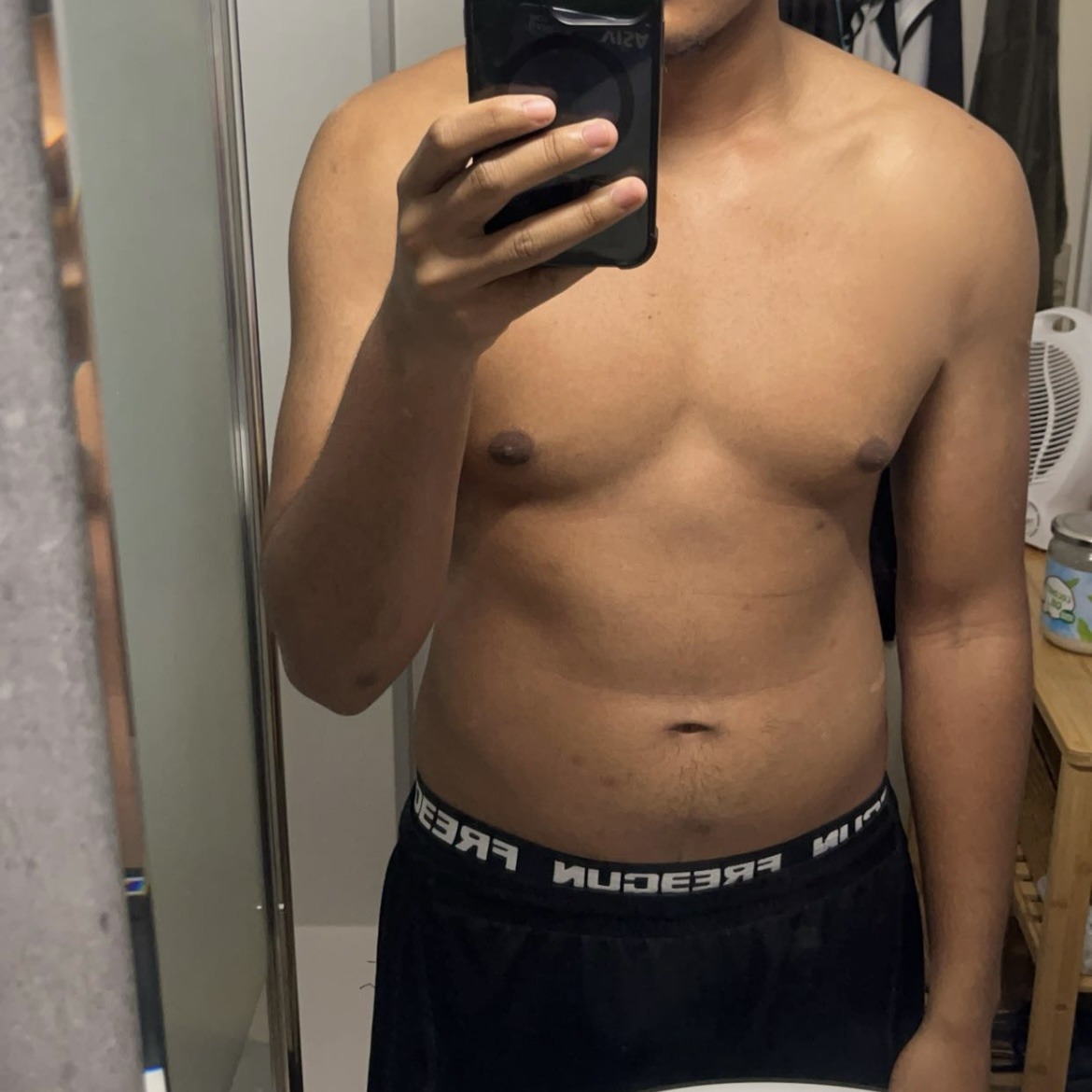 Profil de Victorin, 21 ans, Annonce Gay à Bruderheim