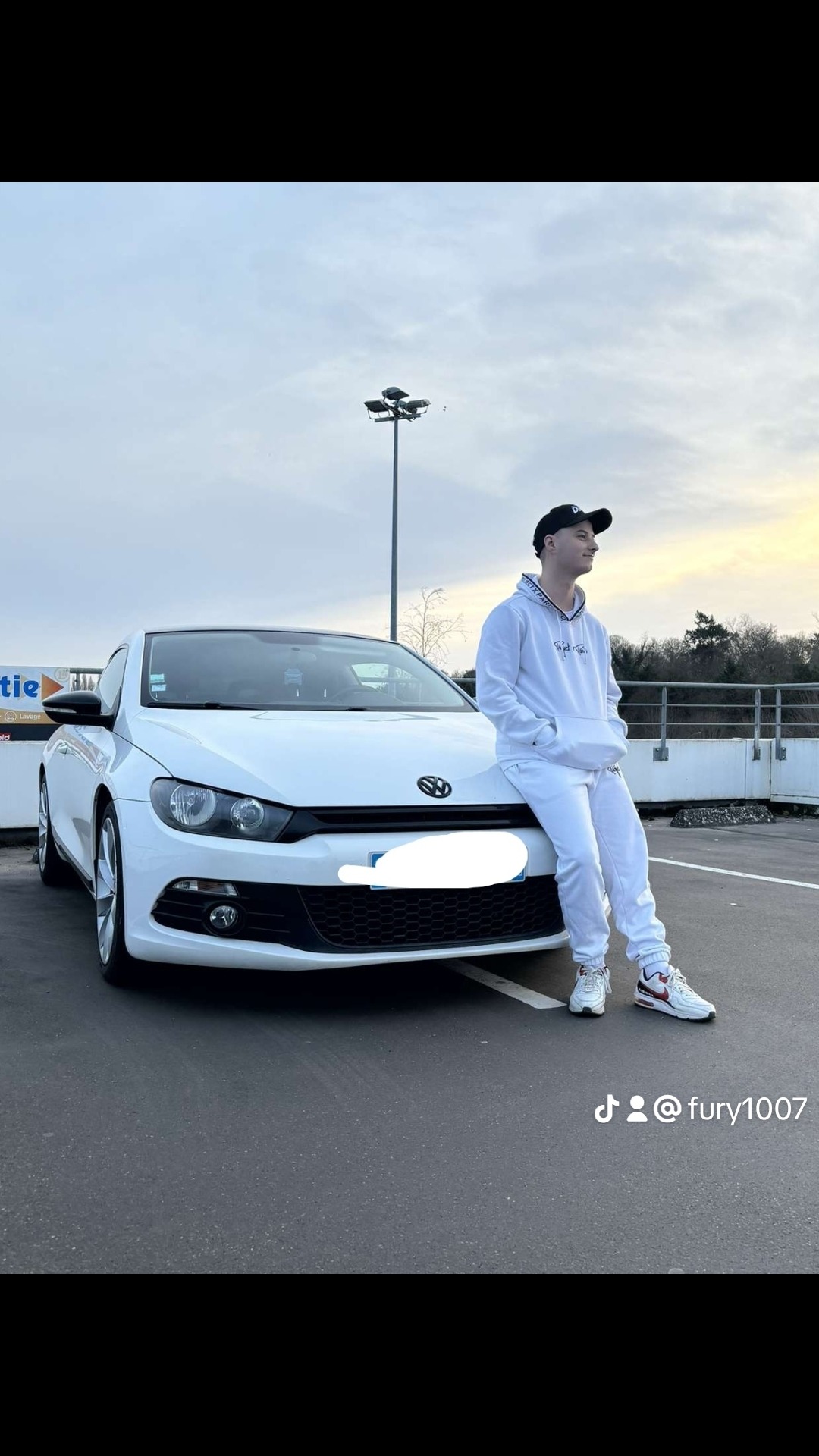 Profil de Abdelhadi, 23 ans, Annonce Gay à MacGregor