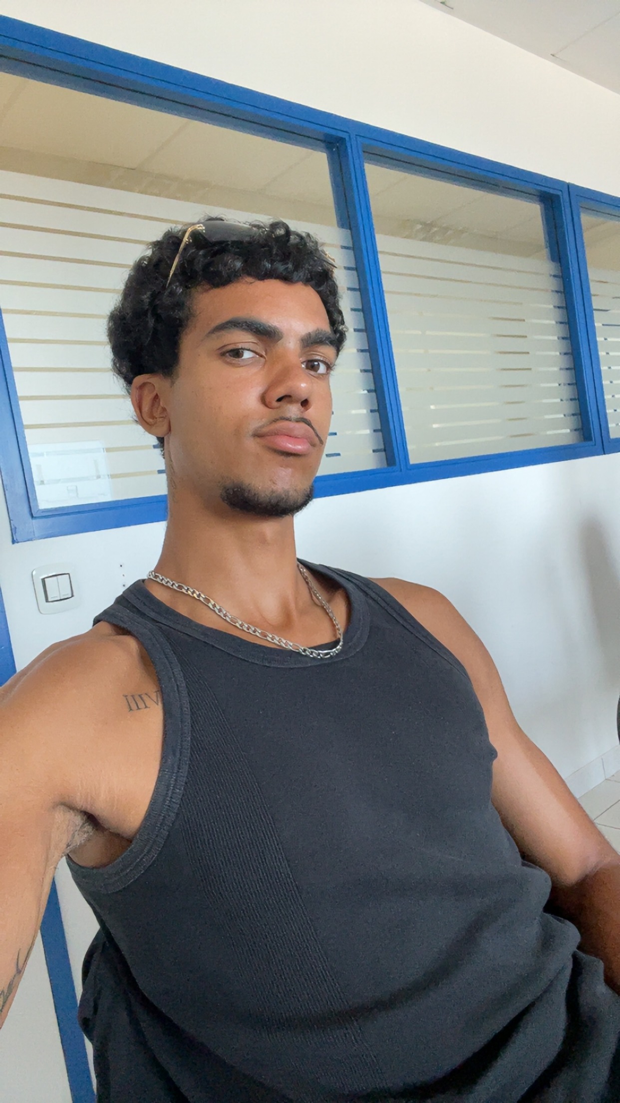 Profil de Moktar, 18 ans, Annonce Gay à Glenavon