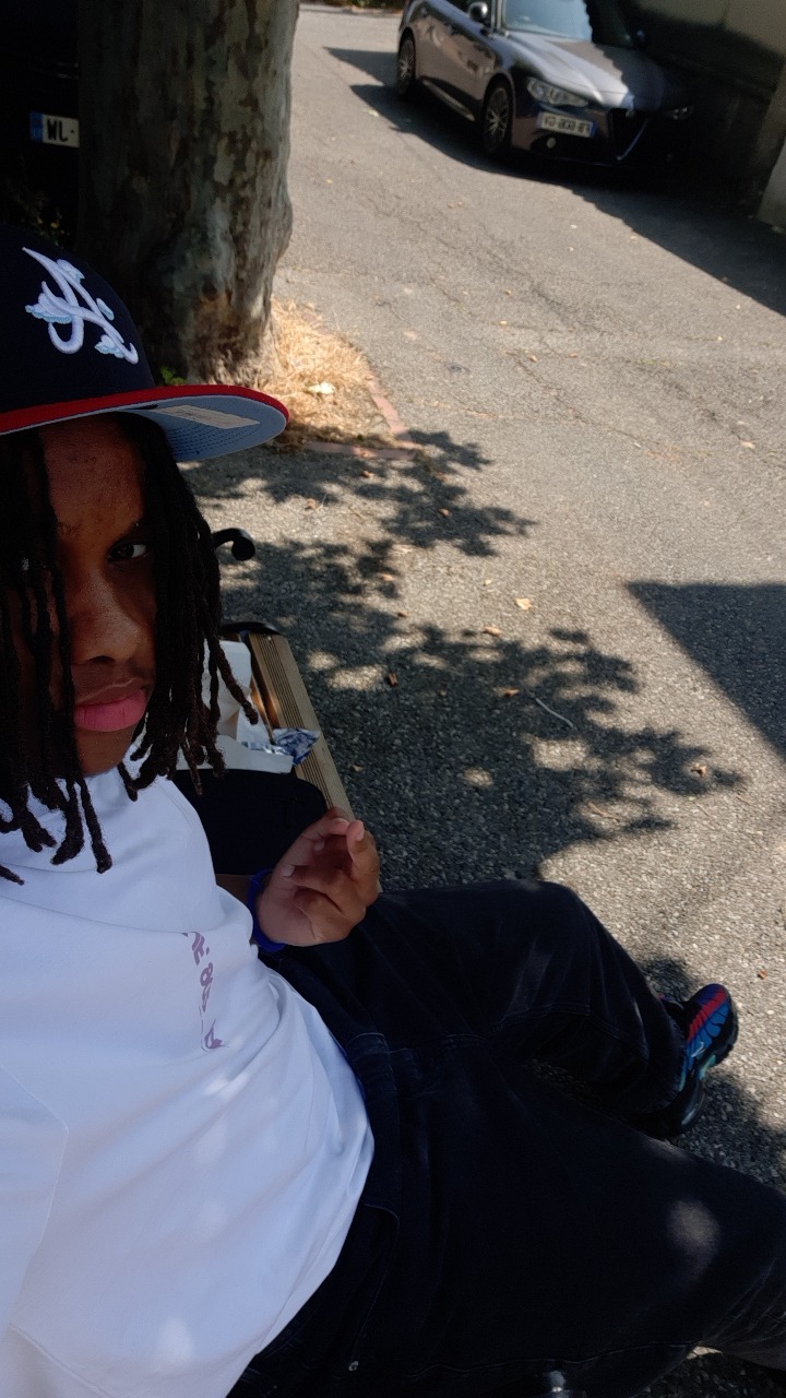 Profil de Djem, 20 ans, Annonce Gay à Saint-Vallier