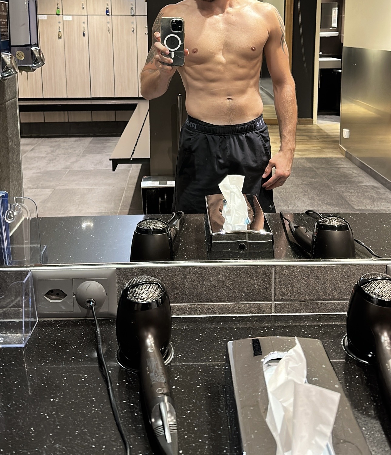 Profil de Sliman, 31 ans, Annonce Gay à Sayabec