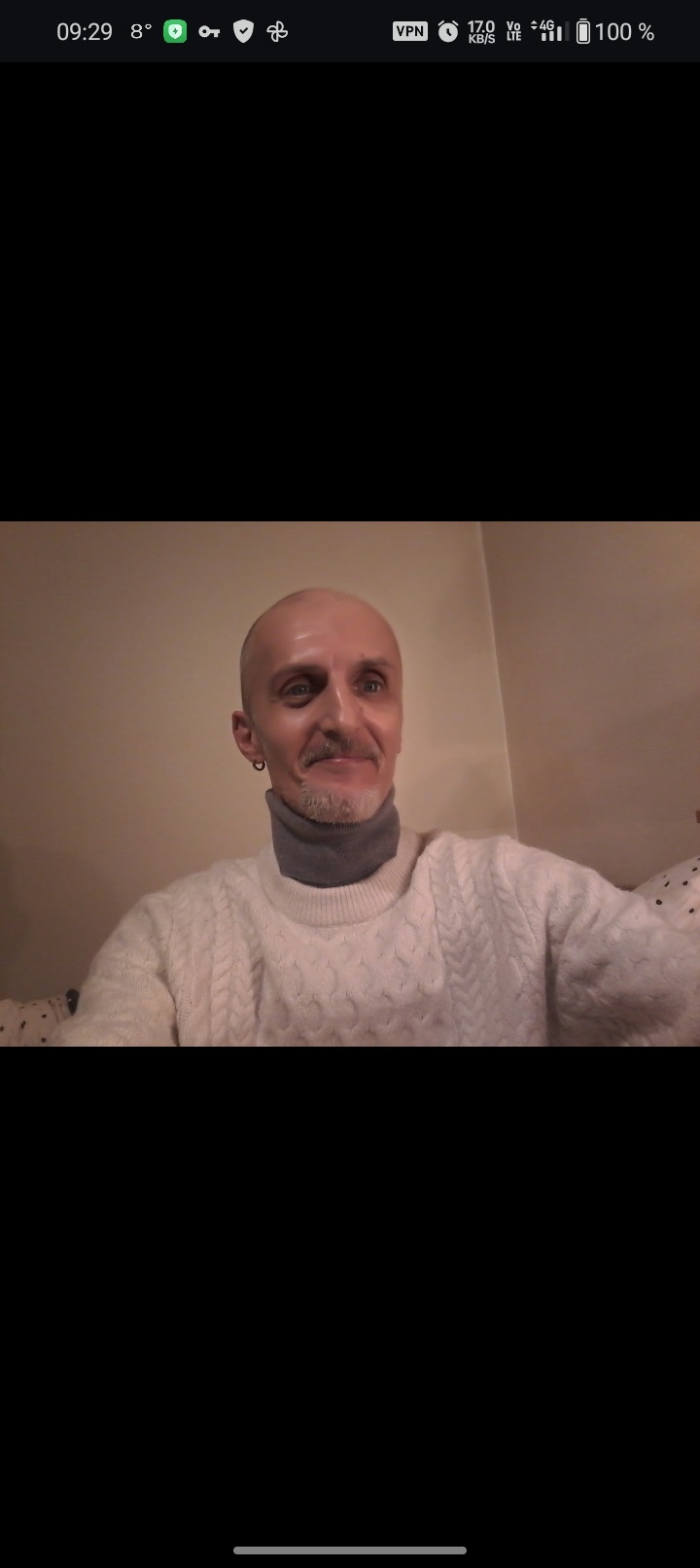 Profil de Viny, 39 ans, Annonce Gay à Paradise Hill