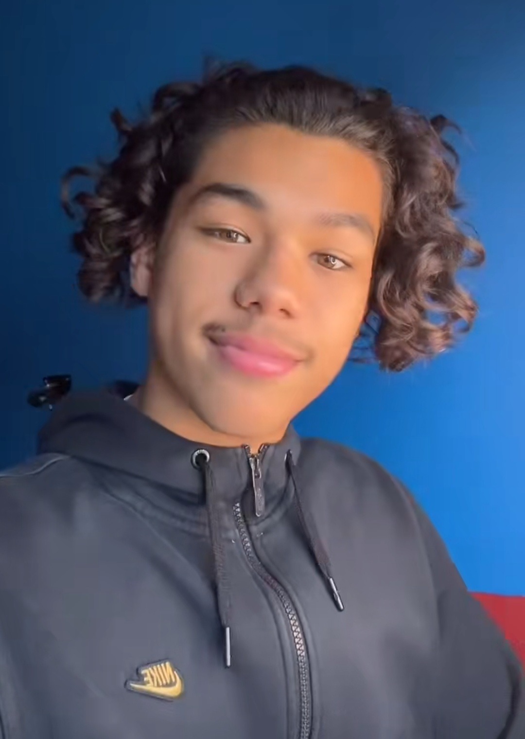 Profil de Caramba, 18 ans, Annonce Gay à Colombier